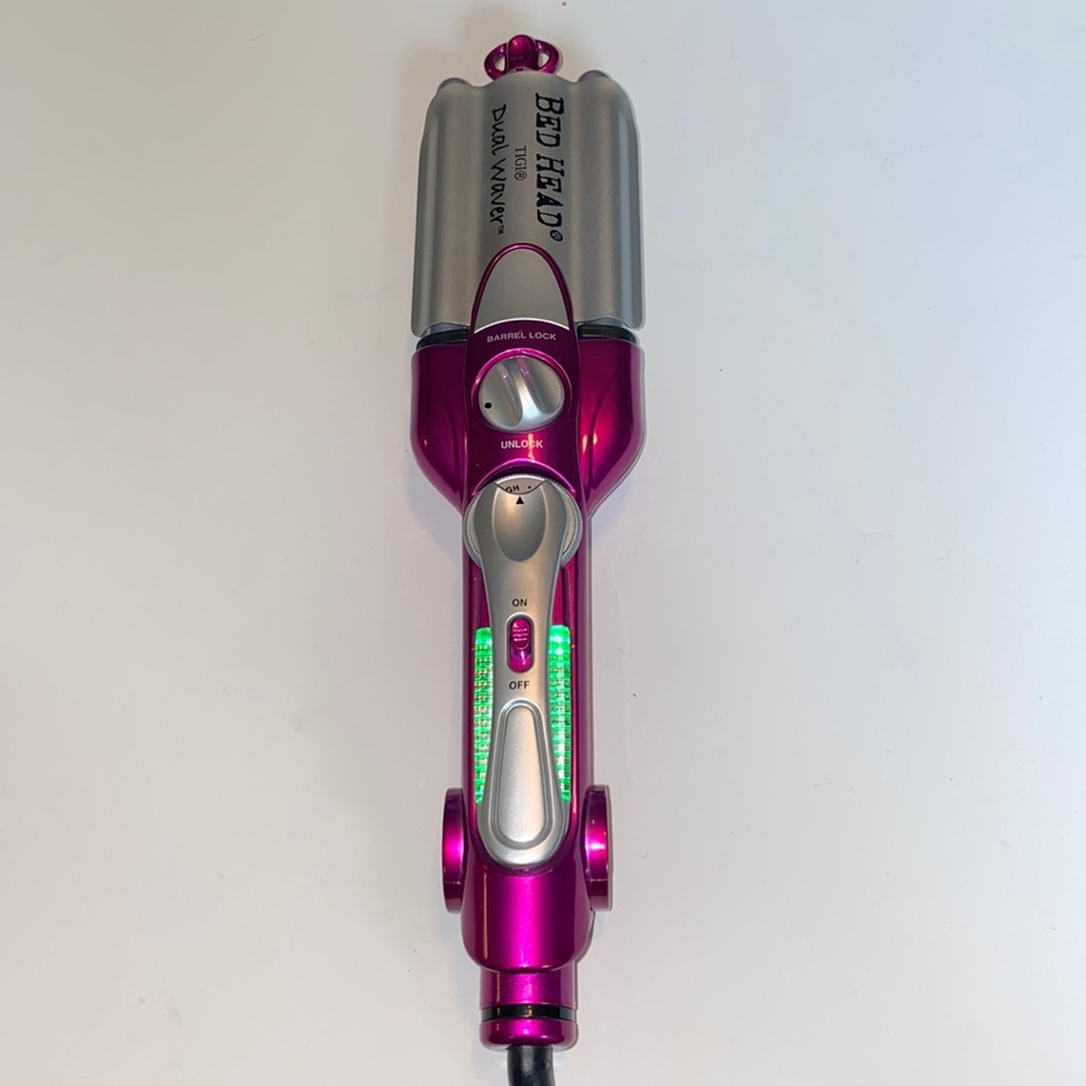 Used once Bed Head Dual Waver crimping iron